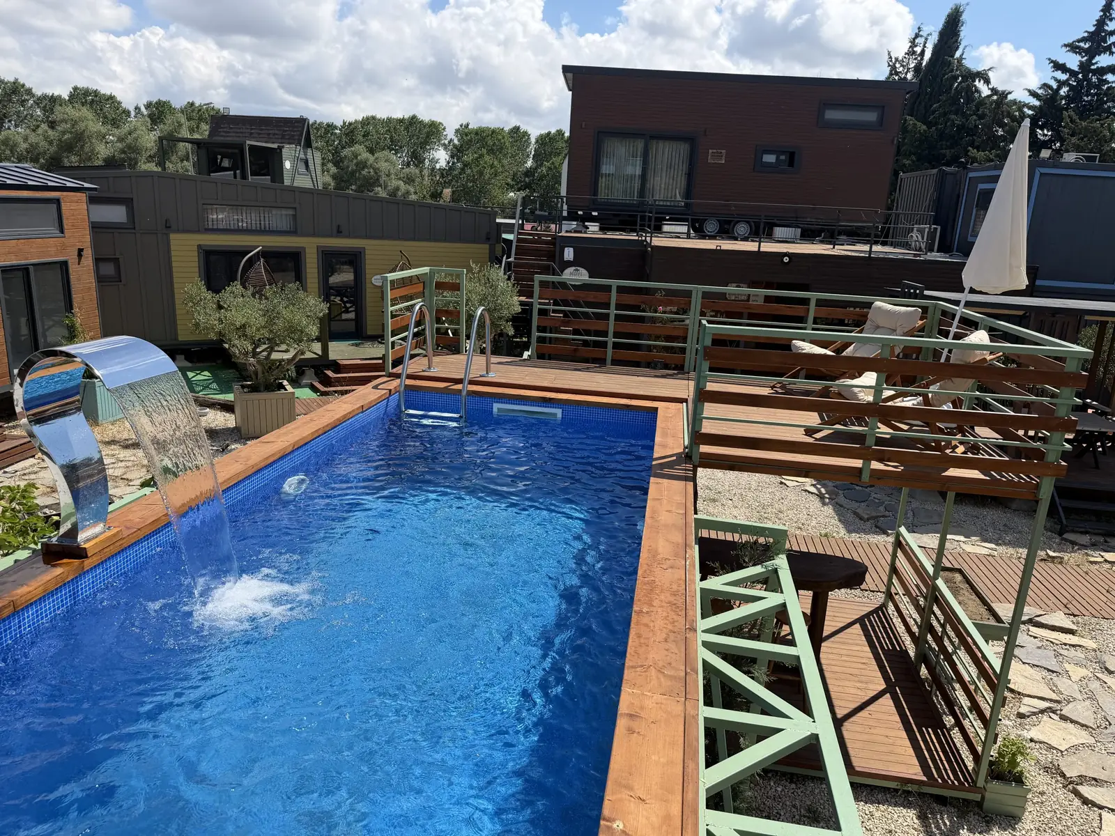 A Premium Pool Solution for Your Yard Without Excavation or Construction